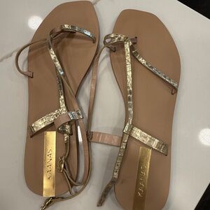 Kaanas brown/ gold scrappy sandals size 9M